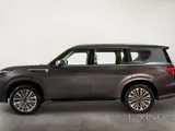 INFINITI QX80 (2025)